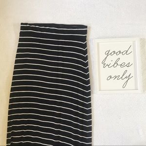 LOFT Black and White Maxi Dress